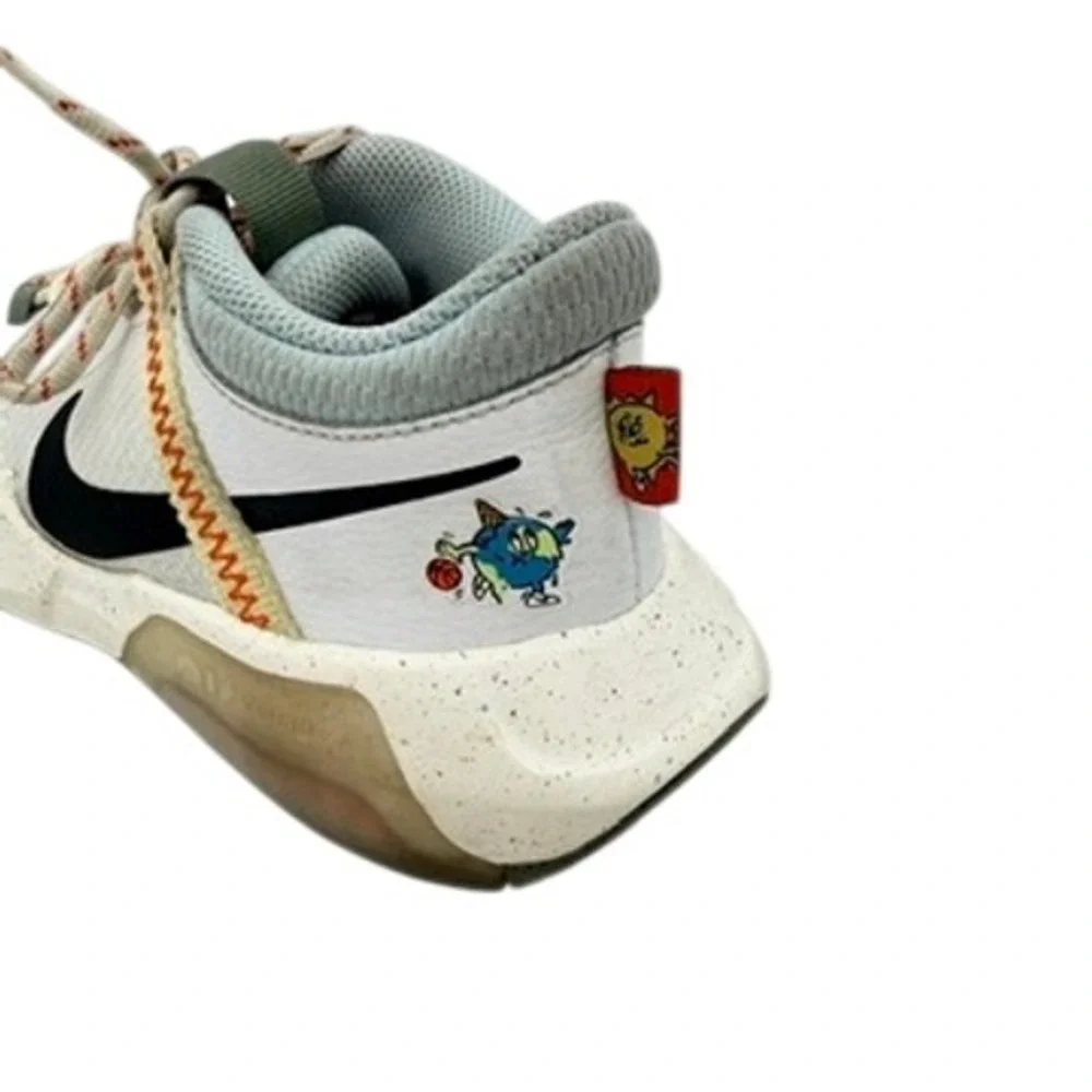 Nike Crosscourt Youth Basketball Shoes Size 3.5Y White Gray‎ DX6051-101